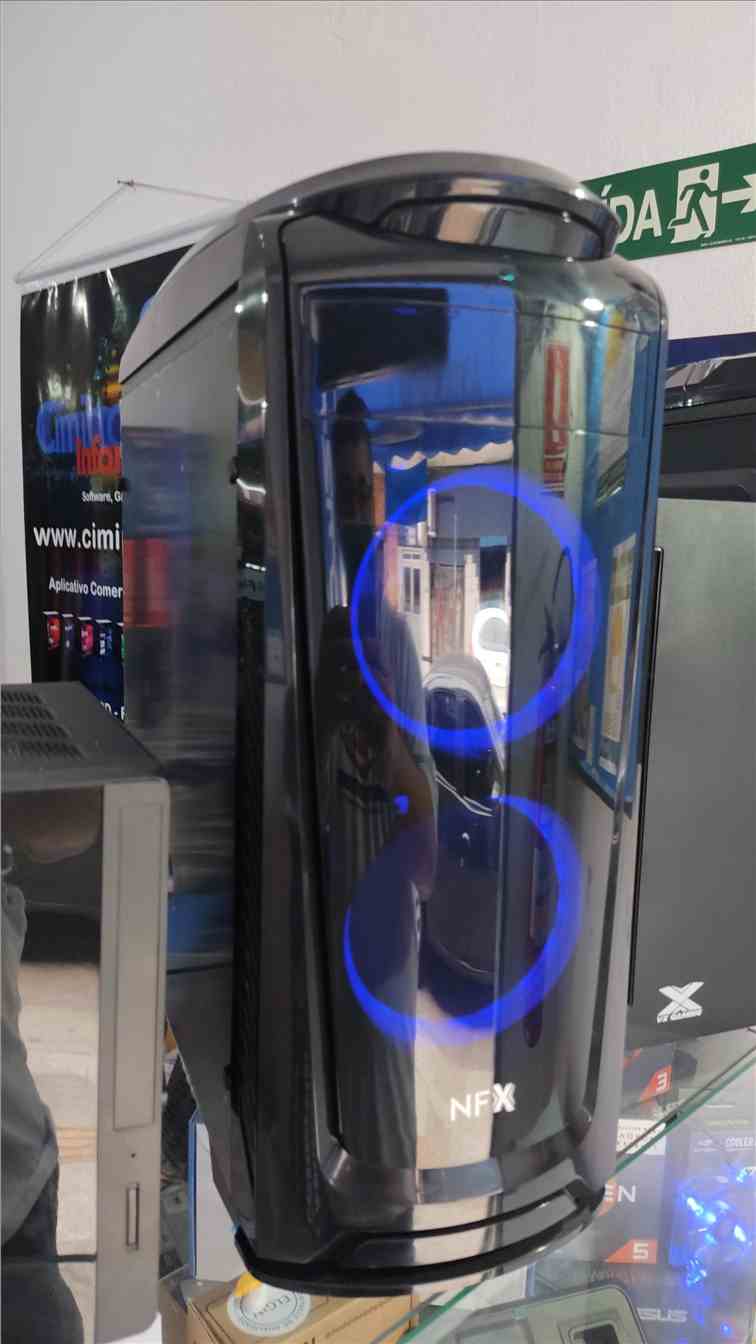Gabinete GAMER DARKFACE  
